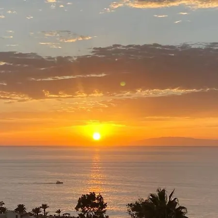 An Oasis Of Relaxation. Feel Good - Enjoy! アパート *